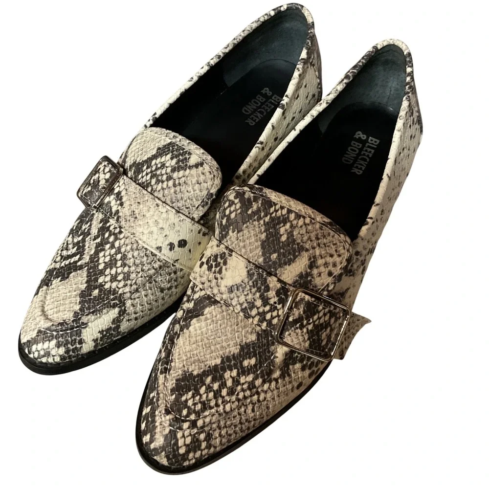 Bleeker & Bond‎ Women's Snakeskin Print Buckle Strap Slip On Flat Loafers Size 8